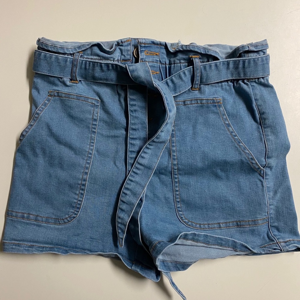 Brand new fashion nova high waisted shorts